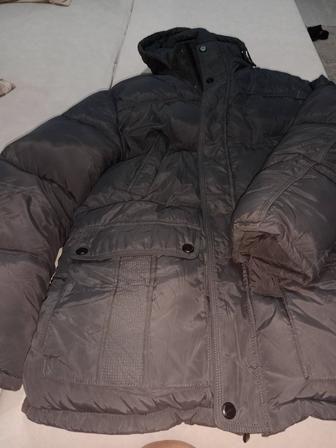 Продам зимнюю мужскую куртку