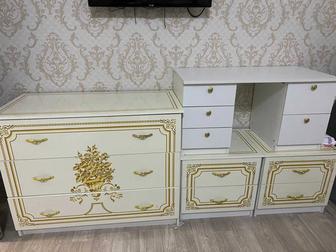 Комод и тумбочки