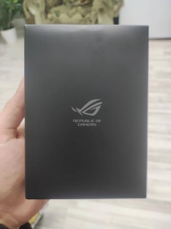 мышка ROG Chakram Core