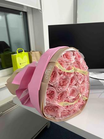 Продаю букет роз Desso