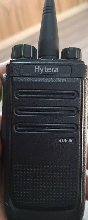 Рация Hytera