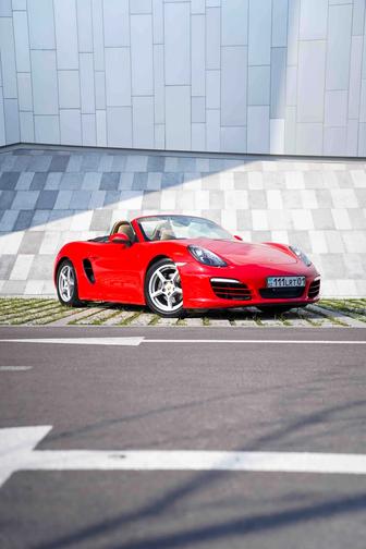 Аренда кабриолета Porsche Boxster 981