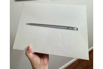 Продам MacBook 13 2020