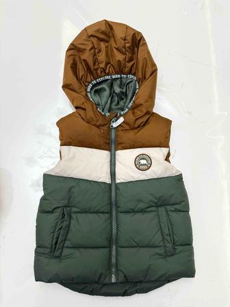 Жилетка детская. 80 размер