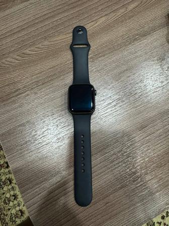 Часы AppleWatch Se