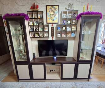 Стенка-горка в гостинную