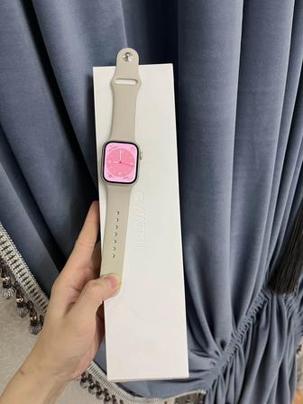 Продам Apple Watch 6 series