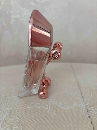 Продам оригинал духи