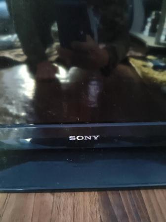 Продам телевизор