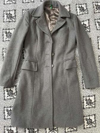 Пальто Benetton