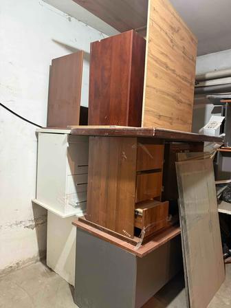 Мебель для офиса в хорошем состоянии