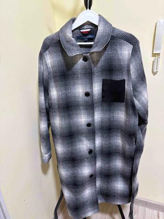 Продаю пальто Tommy Hilfiger