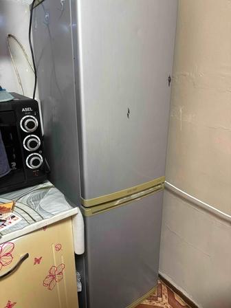 Холодильник