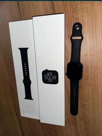 Продаю Apple Watch  (2022)