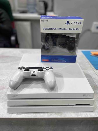 Продается PlayStation 4 Pro