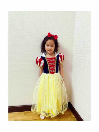 Продам костюм Белоснежки