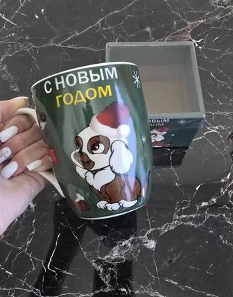 Продам Новогоднюю кружку