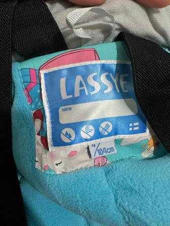 Продам комбинезон новый лесси