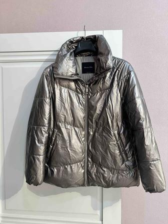 Продам весенне/осеннюю куртку Massimo Dutti