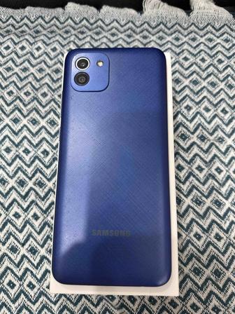 Продам телефон SAMSUNG GAIAXY A03