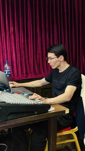 Диджей/музыкант/тапер