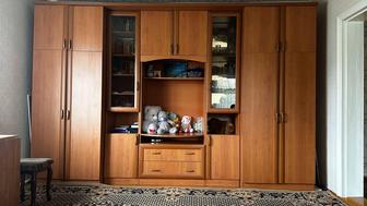 Продам стенку в хорошем состоянии