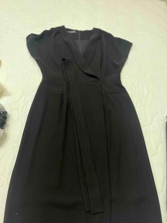 Продам платье женское