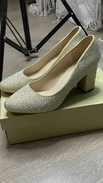 Туфли новые