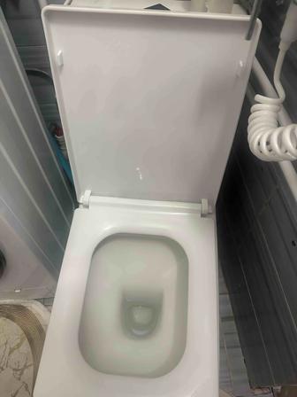 Продам унитаз моноблок