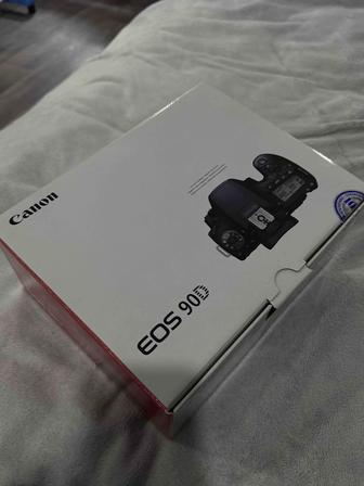 Продам фотоаппарат canon eos90d