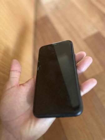 Продам Айфон XR 64gb