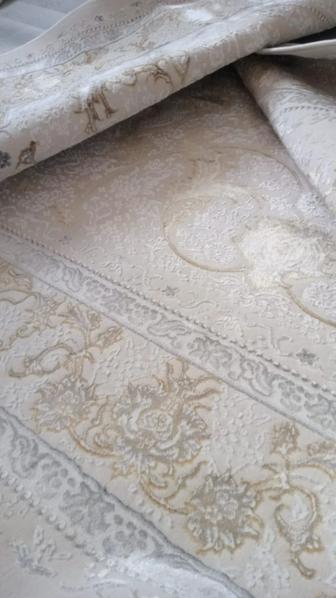 Прдается ковер 5/3 отдам дешевле чем рынок,новый ковер