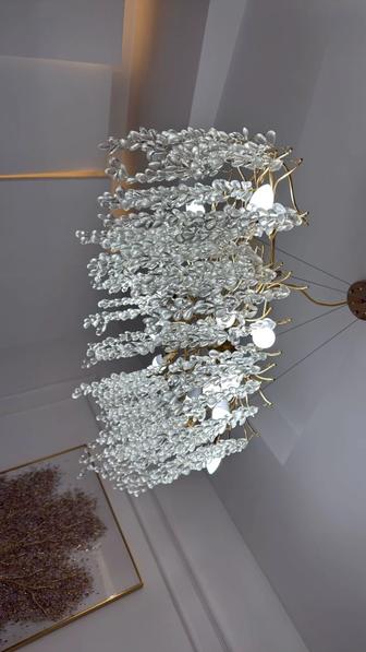 Продам люстур