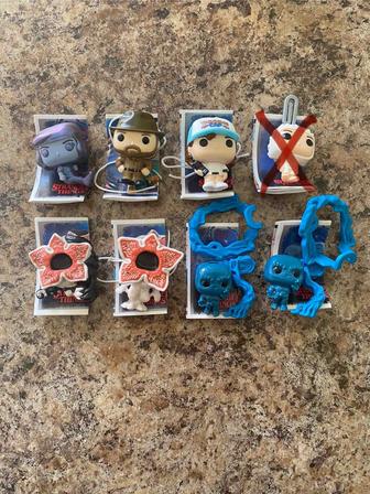 фигурки kinder joe stranger things
