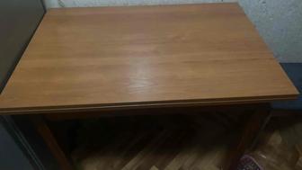 Стол кухонный