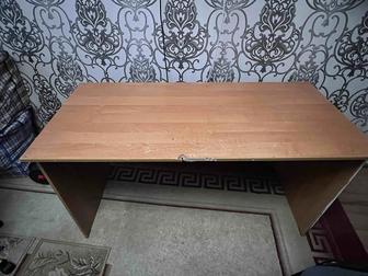 Отдам стол