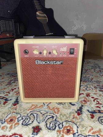 КомбоУсилитель BlackStar Debut 10E