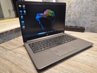 Ноутбук HP Corei3\8гб250гб матрица IPS