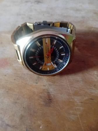 Сағат сатылады өте мықты модель