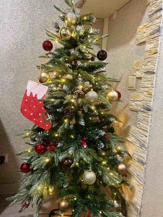 Продам елку высота 1,50см