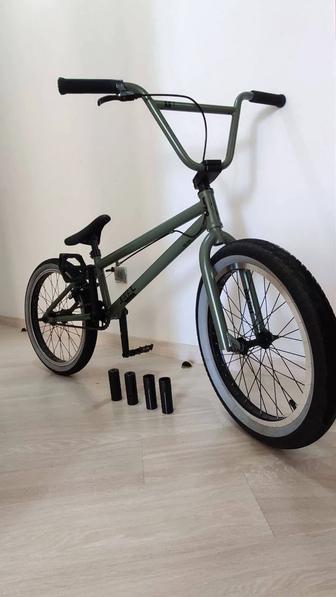 Продам велосипед BMX