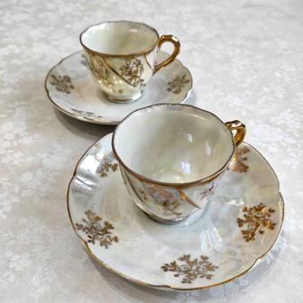 Две пары кофейных чашек из костяного люстрового фарфора