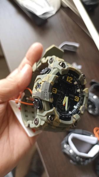 Часы military casio G-shock.