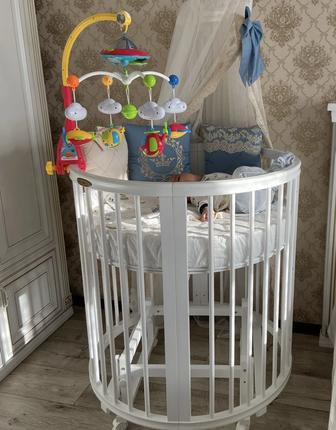 Продам детскую кроватку 8в1