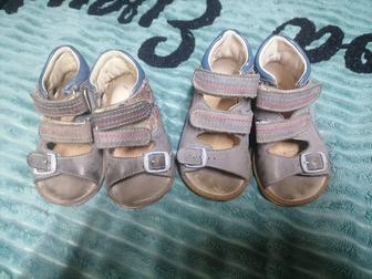 Продам сандалии