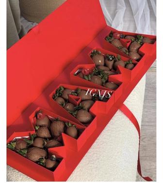 КЛУБНИКА В ШОКОЛАДЕ