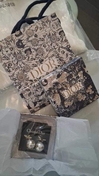 Диор серьги