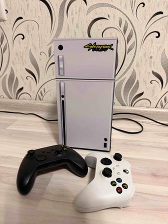 Продам игровую консоль Xbox