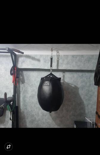 Продам боксёрскую грушу