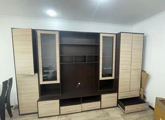 Шкаф для спальной или детской комнаты